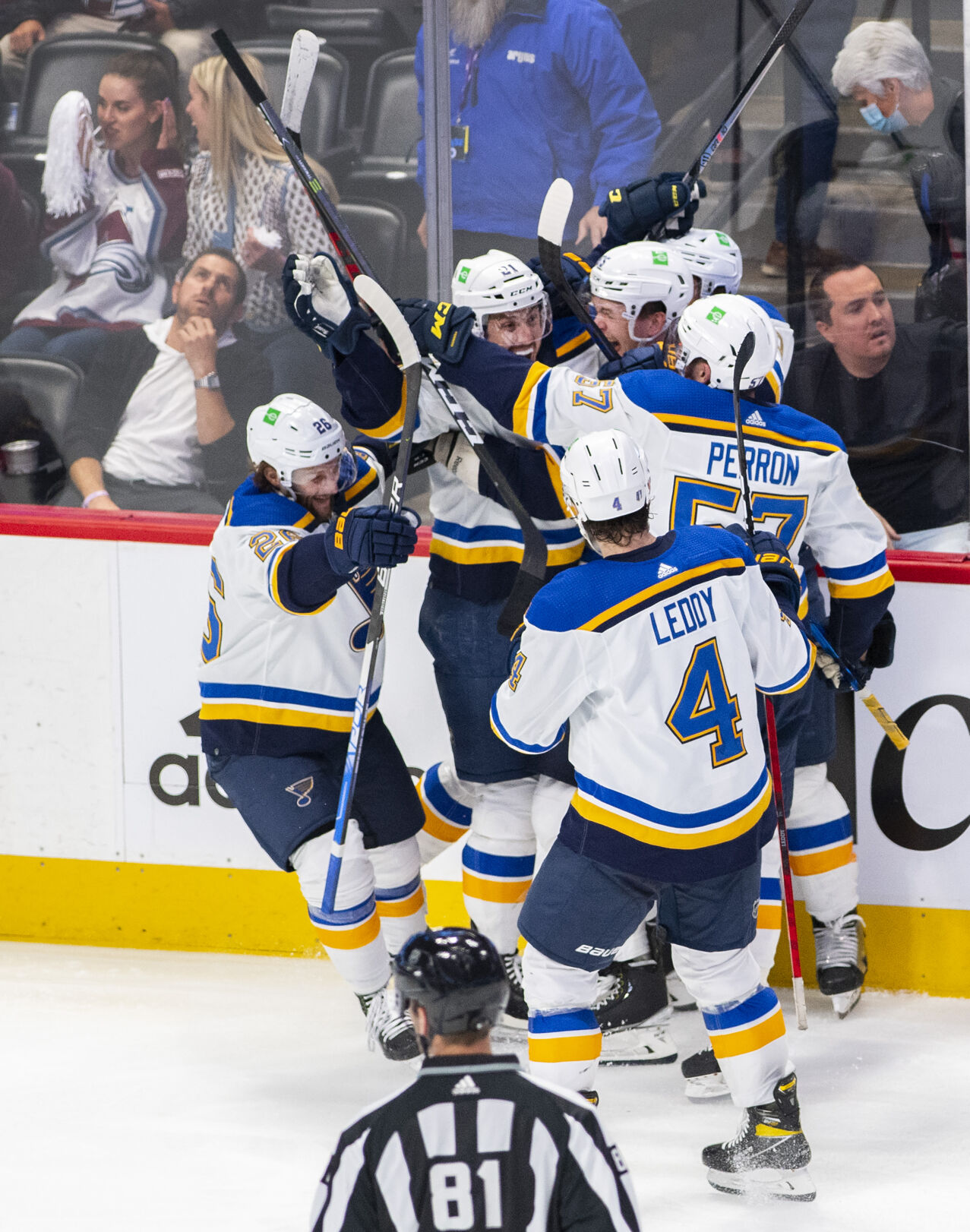 05_25_22 avs blues 02449.jpg